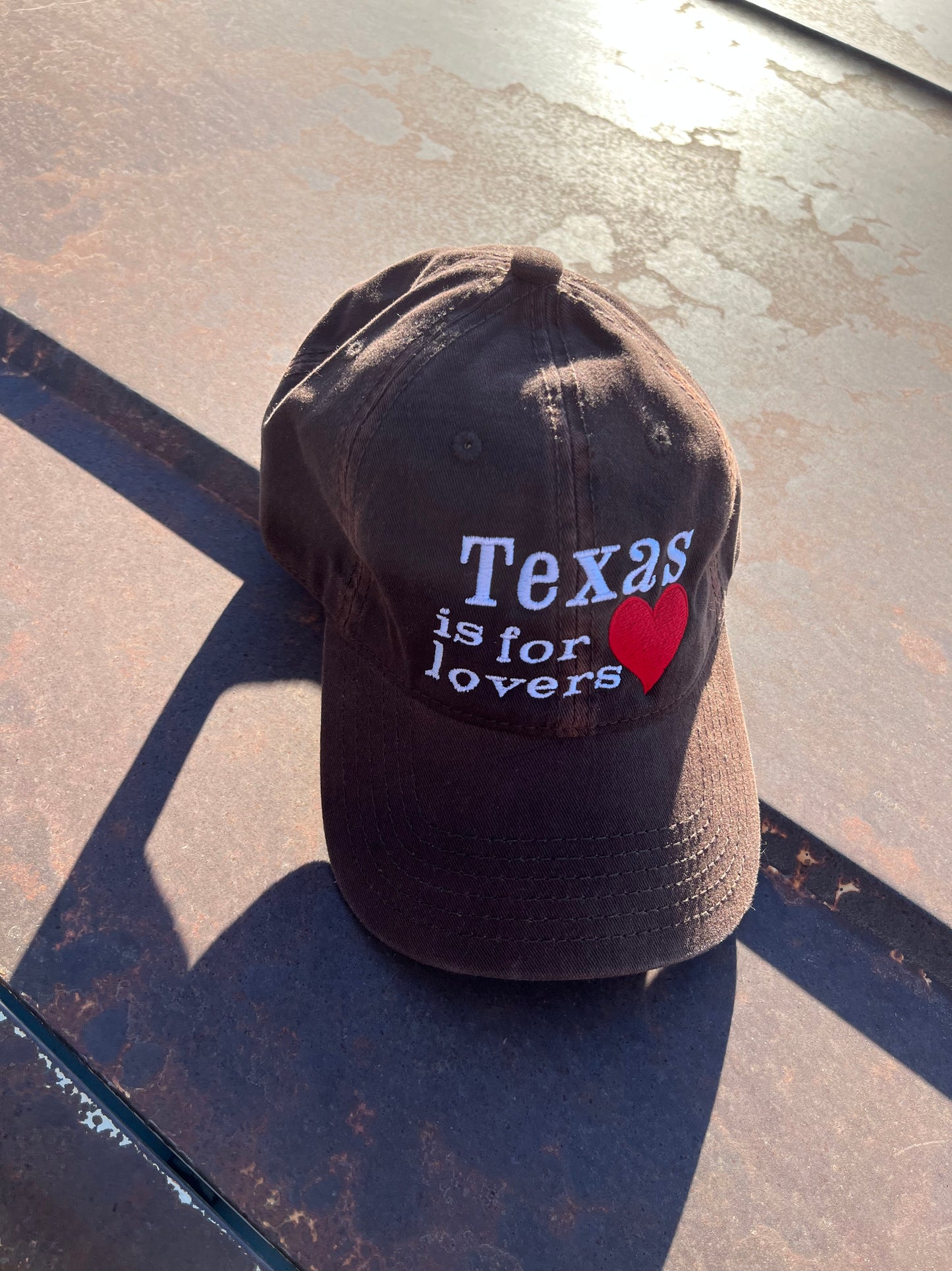 TEXAS IS FOR LOVERS - RUST BROWN